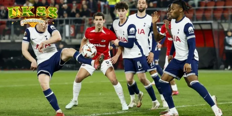 Nhận định AZ Alkmaar